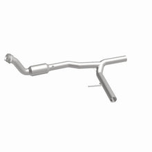 Load image into Gallery viewer, Magnaflow 05-06 Ford F-150 4.2L Direct Fit Converter - Back View
