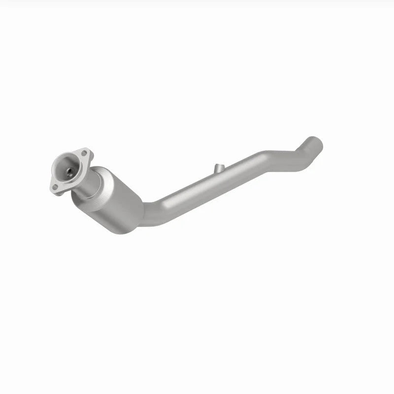 Magnaflow 05-06 Land Rover LR3 4.4L Direct Fit Converter - Additional View 5