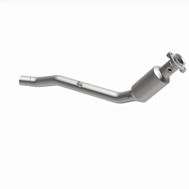Magnaflow 05-06 Land Rover LR3 4.4L Direct Fit Converter - Additional View 13