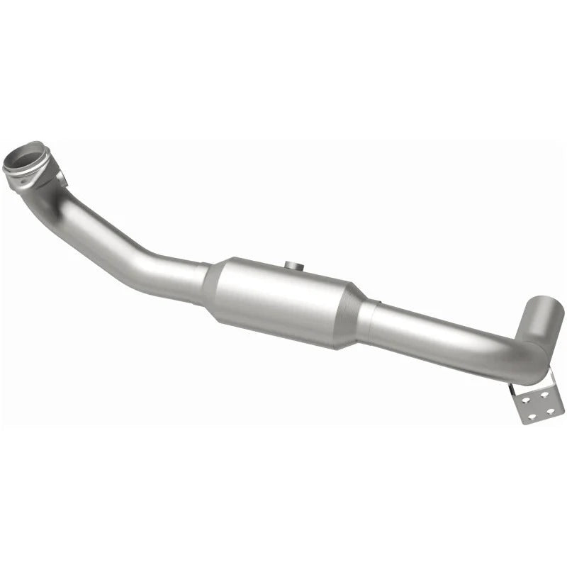 Magnaflow 05-06 Lincoln Navigator 5.4L Direct Fit Catalytic Converter - Passenger Side - Additional View 10