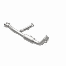 Load image into Gallery viewer, Magnaflow 05-06 Lincoln Navigator 5.4L - Driver side - Installation View