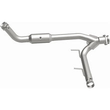 Load image into Gallery viewer, Magnaflow 05-06 Lincoln Navigator 5.4L - Driver side - Additional View 12