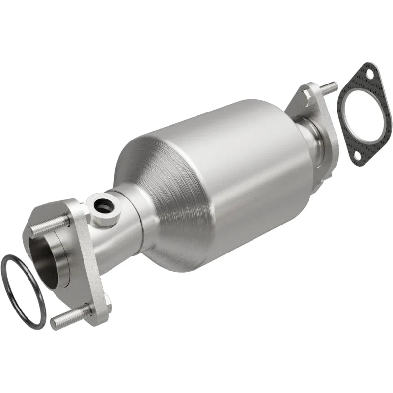Magnaflow 05-06 Nissan Pathfinder 4.0L Direct Fit Converter - Main Product View