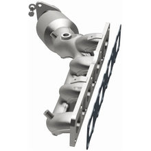 Load image into Gallery viewer, Magnaflow 05-06 Nissan Titan 5.6L Direct Fit Converter - Side View