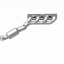 Load image into Gallery viewer, Magnaflow 05-06 Nissan Titan 5.6L Direct Fit Converter - Additional View 8