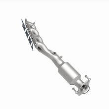 Load image into Gallery viewer, Magnaflow 05-06 Nissan Titan 5.6L Direct Fit Converter - Additional View 11