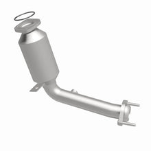 Load image into Gallery viewer, Magnaflow 05-07 Five Hundred V6 3 OEM Underbody Direct Fit Converter - Additional View 5