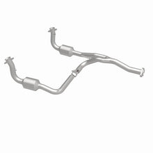 Load image into Gallery viewer, Magnaflow 05-07 Jeep Liberty 3.7L Direct Fit Converter - Side View