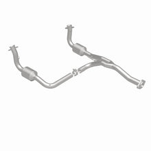 Load image into Gallery viewer, Magnaflow 05-07 Jeep Liberty 3.7L Direct Fit Converter - Additional View 8