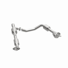 Load image into Gallery viewer, Magnaflow 05-08 Ford E-350 Super Duty 5.4L Direct Fit Converter - Additional View 15