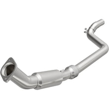 Load image into Gallery viewer, Magnaflow 05-10 300 V6 3.5 2.7 OEM Underbody Direct Fit Converter - Main Product View