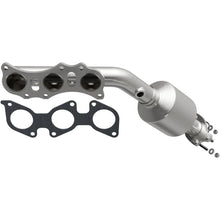 Load image into Gallery viewer, Magnaflow 05-11 Toyota Tacoma Converter DF 4.0L - Main Product View