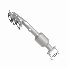 Load image into Gallery viewer, Magnaflow 05-11 Toyota Tacoma Converter DF 4.0L - Additional View 11