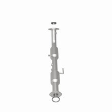 Load image into Gallery viewer, Magnaflow 05-12 Toyota Tacoma 2.7L Direct Fit Converter - Additional View 6