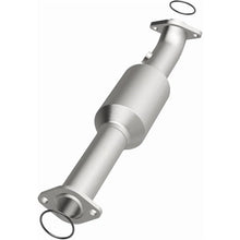 Load image into Gallery viewer, Magnaflow 05-15 Toyota Tacoma 4.0L Direct Fit Converter - Additional View 7