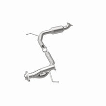 Load image into Gallery viewer, Magnaflow 05-15 Toyota Tacoma 4.0L Direct Fit Converter - Additional View 11