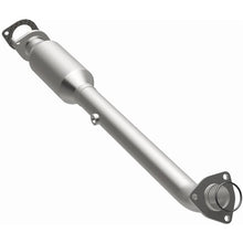 Load image into Gallery viewer, Magnaflow 05-16 Nissan Frontier 2.5L Direct Fit Converter - Additional View 10