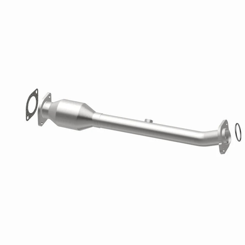 Magnaflow 05-17 Nissan Frontier 4.0L Direct Fit Converter - Installation View