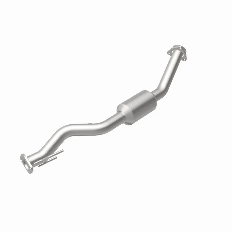 Magnaflow 06-07 Chevrolet Trailblazer 4.2L Direct Fit Converter - Installation View