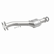 Load image into Gallery viewer, Magnaflow 06-07 Subaru Impreza 2.5L Direct Fit Converter - Installation View
