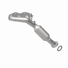 Load image into Gallery viewer, Magnaflow 06-08 IS250 V6 2.5 OEM Manifold Direct Fit Converter - Additional View 5