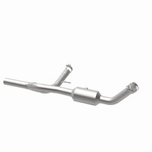 Load image into Gallery viewer, Magnaflow 07-08 F-150 V8 4.6 OEM Underbody Direct Fit Converter - Back View