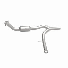 Load image into Gallery viewer, Magnaflow 07-08 F-150 V8 4.6 OEM Underbody Direct Fit Converter - Installation View