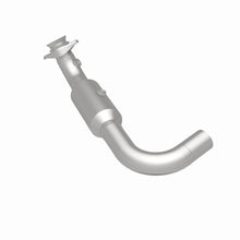 Load image into Gallery viewer, Magnaflow 07-08 Ford Expedition 5.4L Direct Fit Converter - Installation View