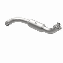 Load image into Gallery viewer, Magnaflow 07-08 Ford Expedition 5.4L Direct Fit Converter - Additional View 7