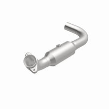 Load image into Gallery viewer, Magnaflow 07-08 Ford Expedition 5.4L Direct Fit Converter - Additional View 11