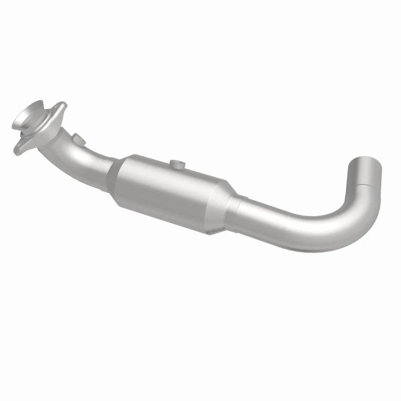Magnaflow 07-08 Ford Expedition 5.4L Direct Fit Converter - Additional View 12