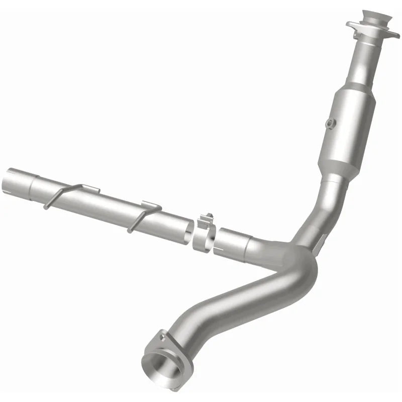 Magnaflow 07-08 Ford Expedition 5.4L Direct Fit Converter - Additional View 9