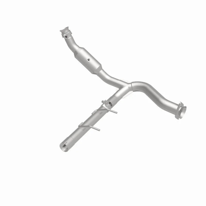 Magnaflow 07-08 Ford Expedition 5.4L Direct Fit Converter - Additional View 13