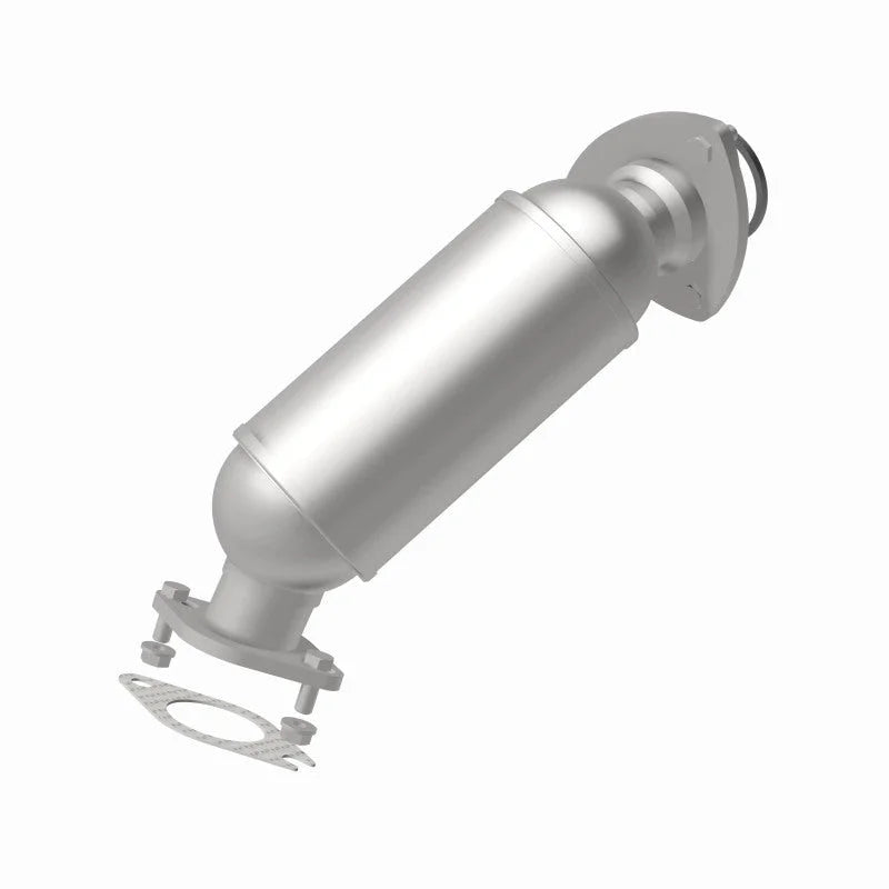 Magnaflow 07-08 GMC Acadia 3.6L Direct Fit Converter - Installation View
