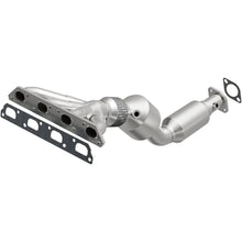 Load image into Gallery viewer, Magnaflow 07-08 Mini Cooper 1.6L Direct Fit Catalytic Converter - Main Product View