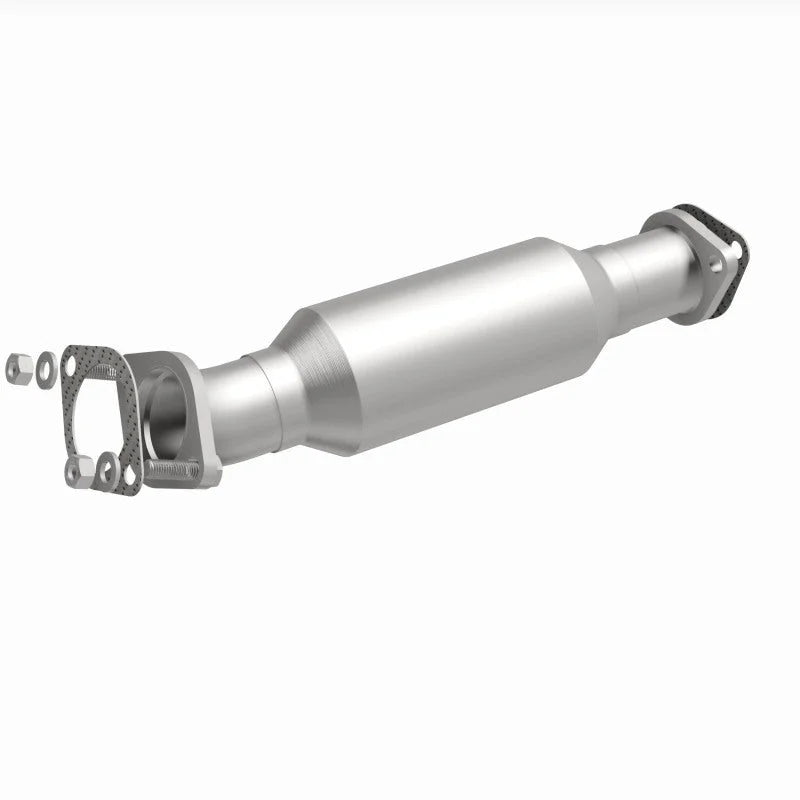 Magnaflow 07-09 Hyundai Santa Fe 3.3L Direct Fit Converter - Installation View