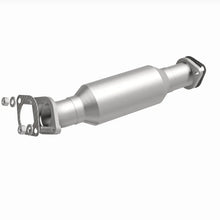 Load image into Gallery viewer, Magnaflow 07-09 Hyundai Santa Fe 3.3L Direct Fit Converter - Installation View