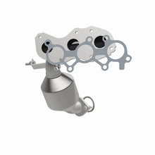 Load image into Gallery viewer, Magnaflow 07-10 Toyota Sienna 3.5L Direct Fit Converter - Additional View 5