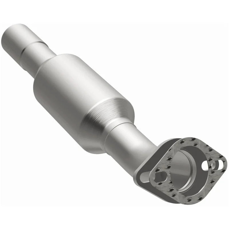 Magnaflow 07-12 Sentra L4 2.5 OEM Underbody Direct Fit Converter - Side View