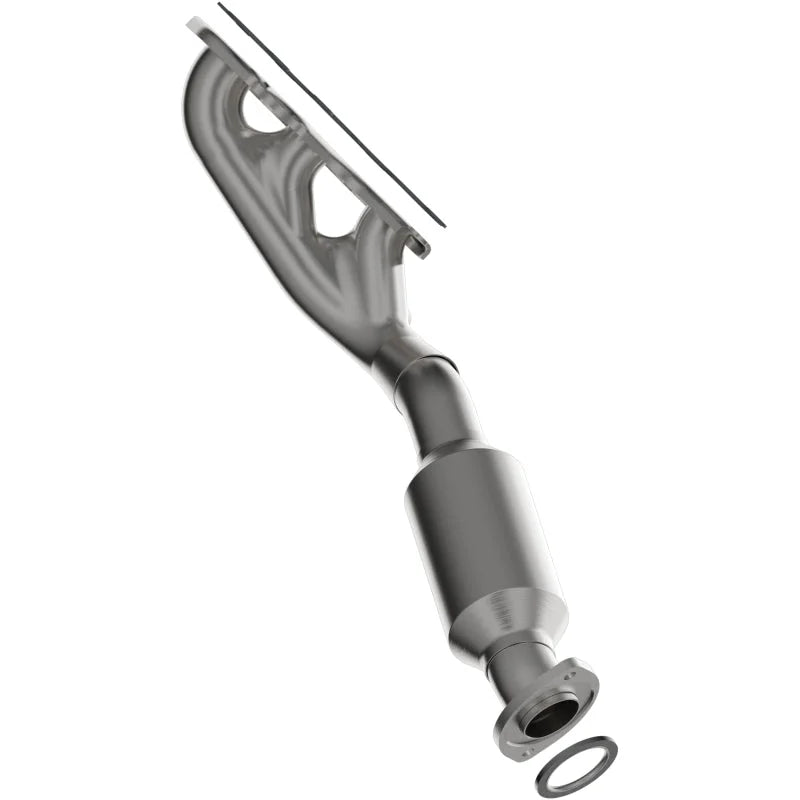 Magnaflow 07-15 Lexus IS350 2.5L Direct Fit Catalytic Converter - Back View