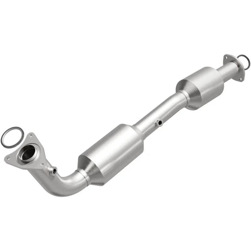 Magnaflow 07-18 Toyota Tundra 5.7L CARB Compliant Direct-Fit Catalytic Converter - Main Product View