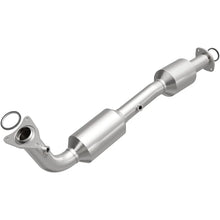 Load image into Gallery viewer, Magnaflow 07-18 Toyota Tundra 5.7L CARB Compliant Direct-Fit Catalytic Converter - Main Product View