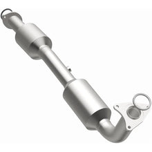 Load image into Gallery viewer, Magnaflow 07-18 Toyota Tundra 5.7L CARB Compliant Direct-Fit Catalytic Converter - Additional View 5