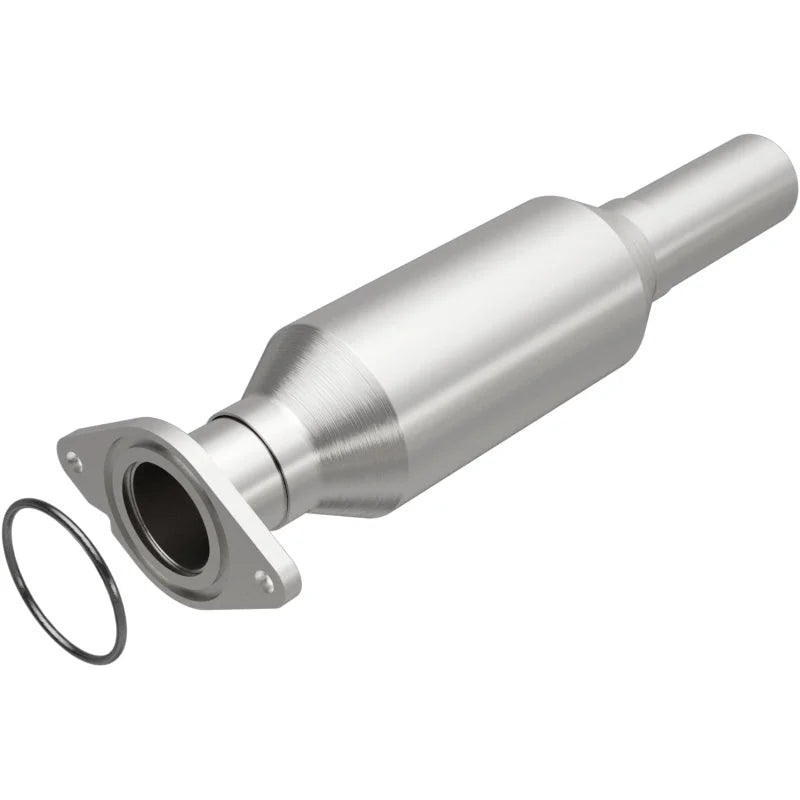 Magnaflow 08-09 Fusion V6 3 OEM Underbody Direct Fit Converter - Main Product View