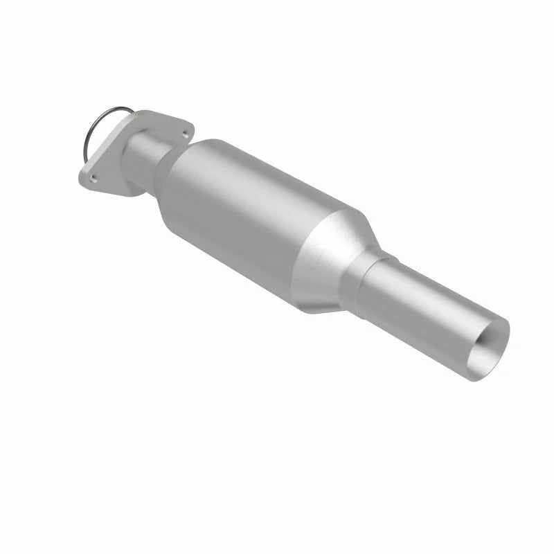 Magnaflow 08-09 Fusion V6 3 OEM Underbody Direct Fit Converter - Side View