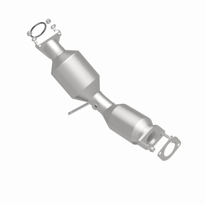 Magnaflow 08-09 Infiniti EX35 3.5L Direct Fit Converter - Installation View