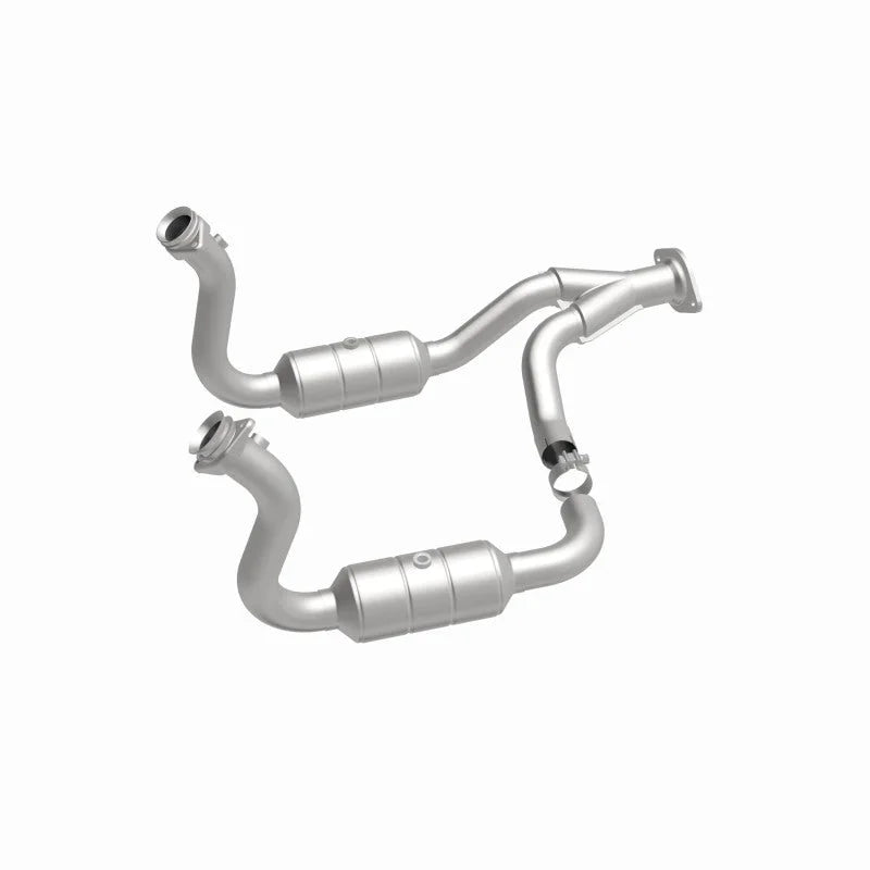Magnaflow 08-10 Ford F-350 Super Duty 6.8L Direct Fit Converter - Side View