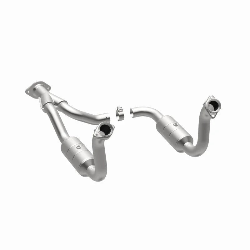 Magnaflow 08-10 Ford F-350 Super Duty 6.8L Direct Fit Converter - Additional View 15