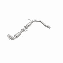 Load image into Gallery viewer, Magnaflow 08-17 Toyota Sequoia 5.7L CARB Compliant Direct-Fit Catalytic Converter - Back View