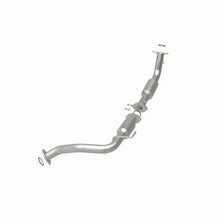 Load image into Gallery viewer, Magnaflow 08-17 Toyota Sequoia 5.7L CARB Compliant Direct-Fit Catalytic Converter - Additional View 11